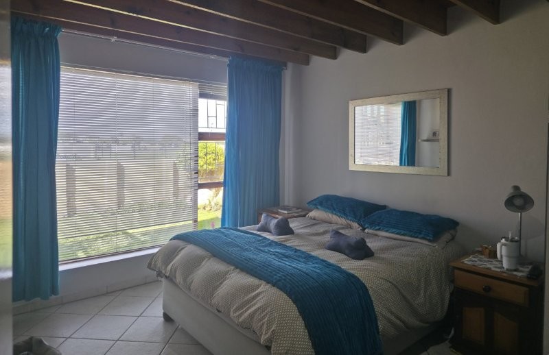 3 Bedroom Property for Sale in Wavecrest Eastern Cape